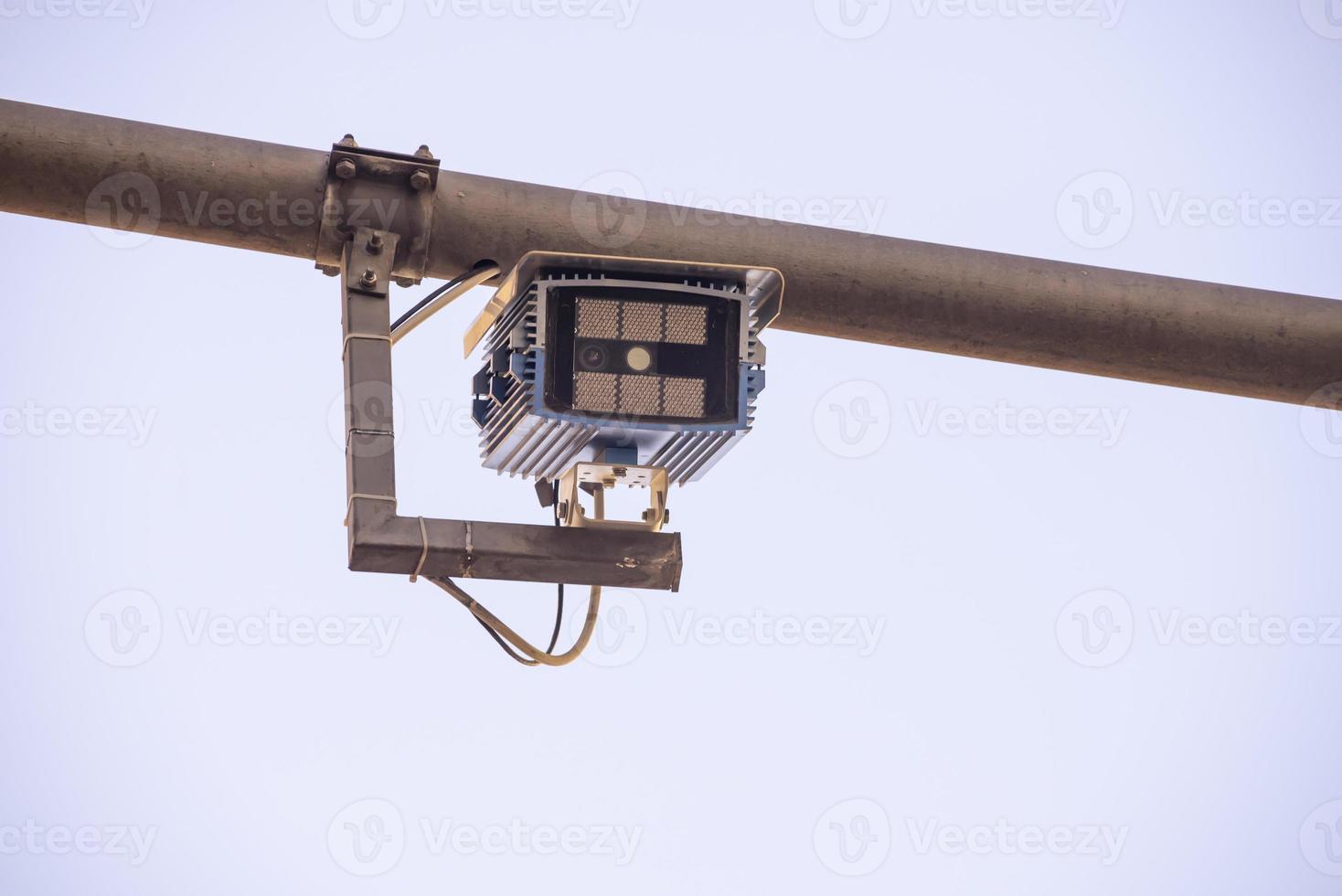 Kamera für elektronisches Tor in der Fußgängerzone platziert foto