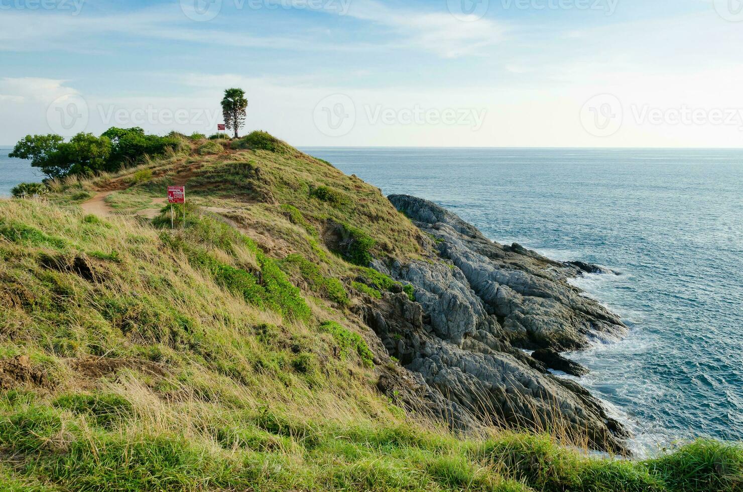 Landschaft von phromthep Kap Wahrzeichen von Phuket Süd- Provinz von Thailand foto