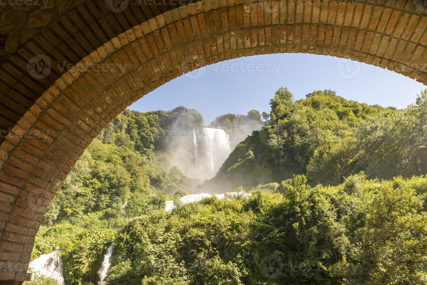 Marmorwasserfall der höchste in europa foto