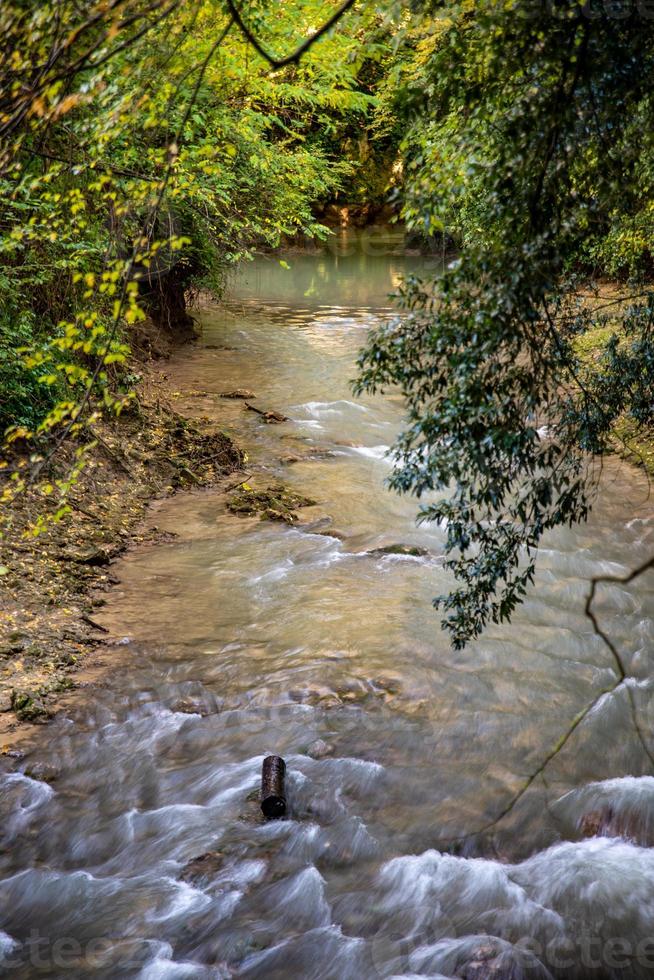 Brücke des Stiermarmorwasserfalls foto