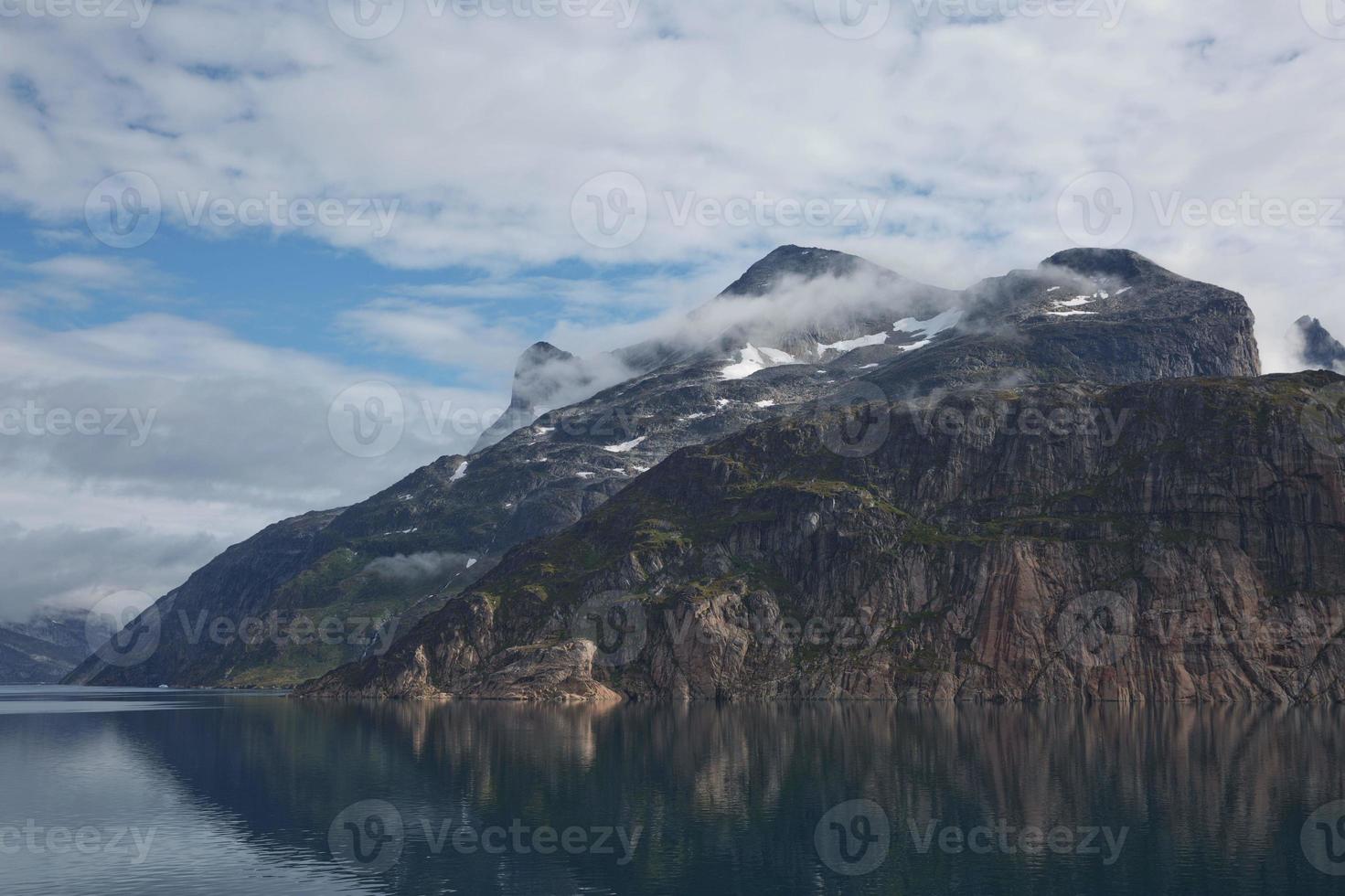 Küstenlinie der Prinz-Christian-Sund-Passage in Grönland foto