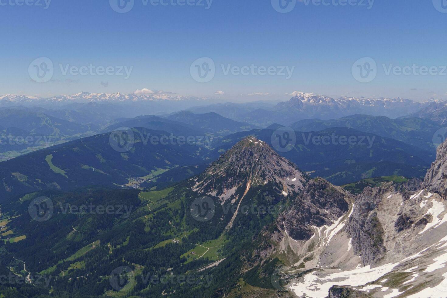 Sommer- Zeit im Österreich foto