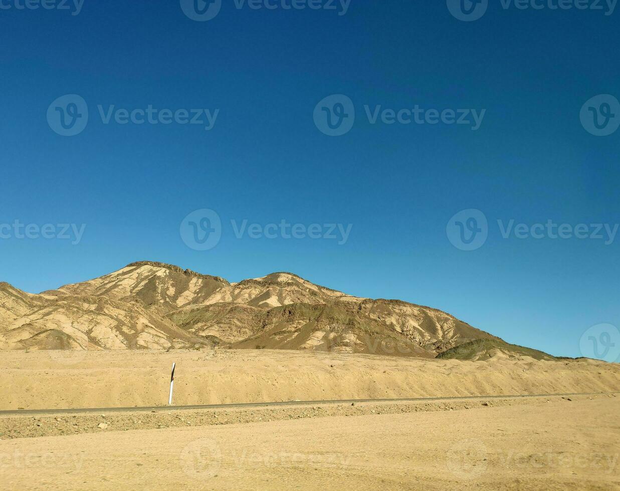 Straße durch das Wüste, Sinai Berge, Hügel foto