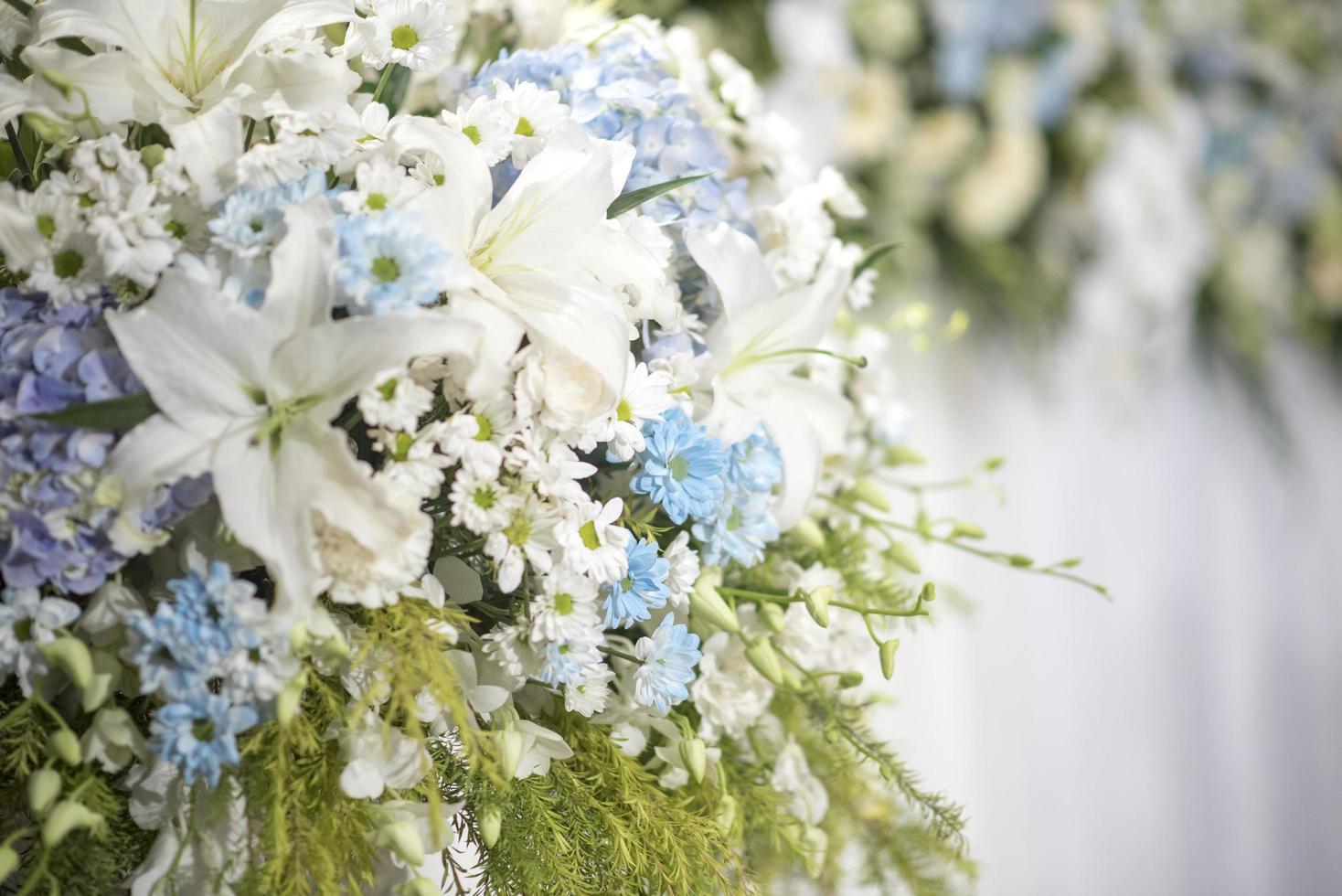 weißer Hochzeitsblumenhintergrund foto