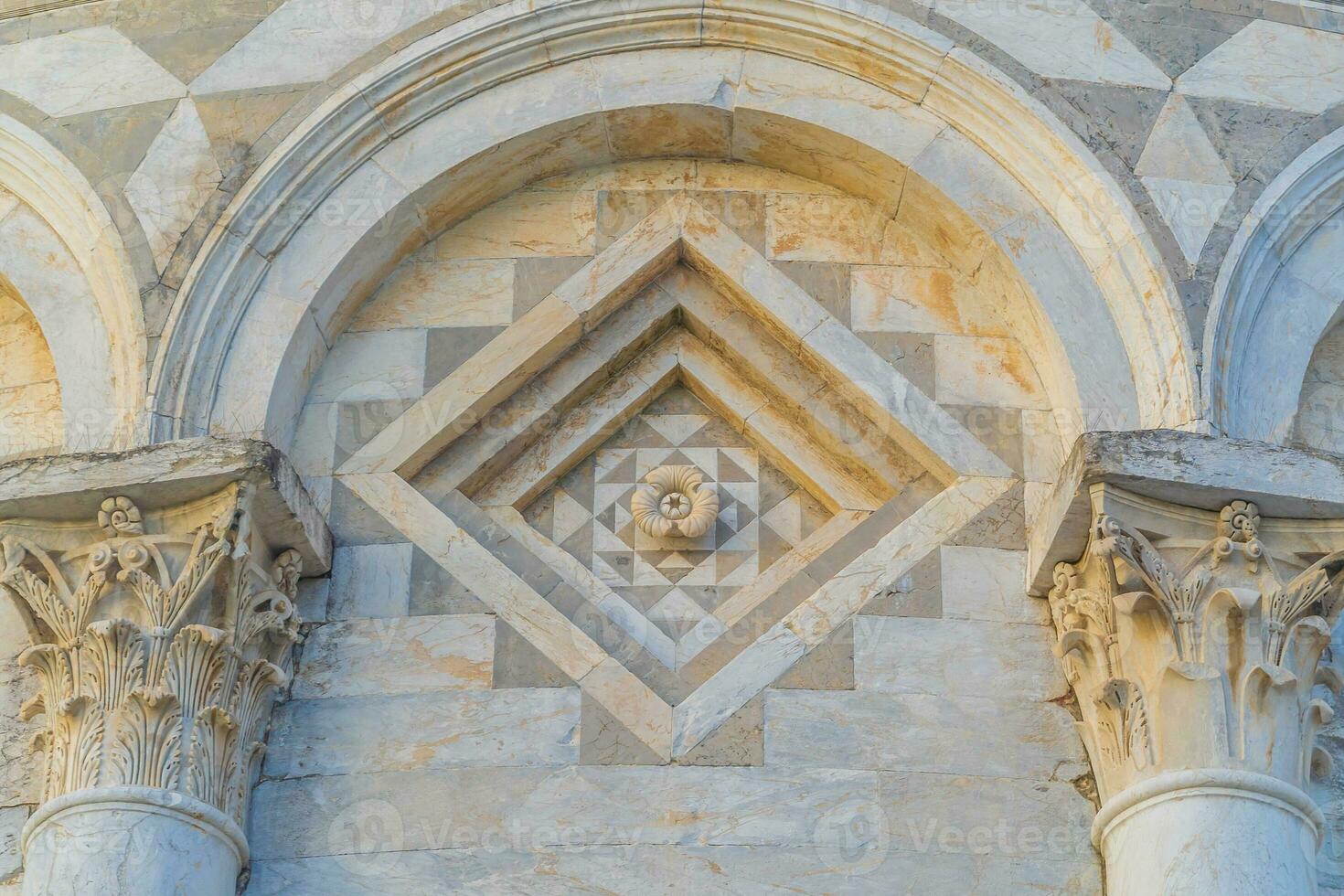 Kathedrale von Pisa und der schiefe Turm in Pisa foto