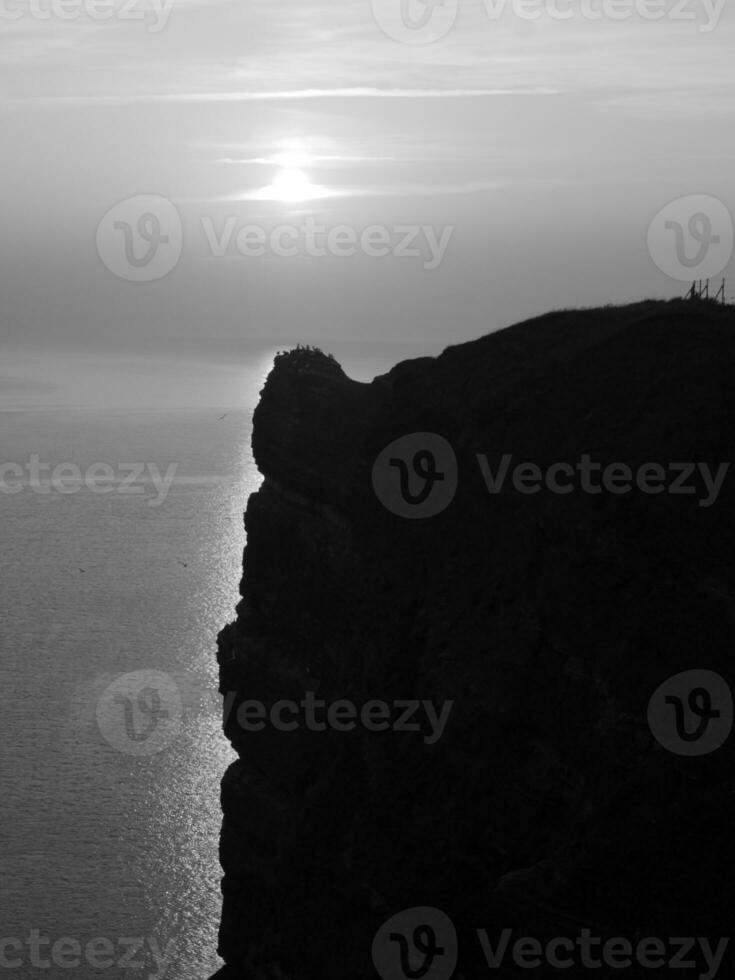 das Insel von Helgoland im das Norden Meer foto