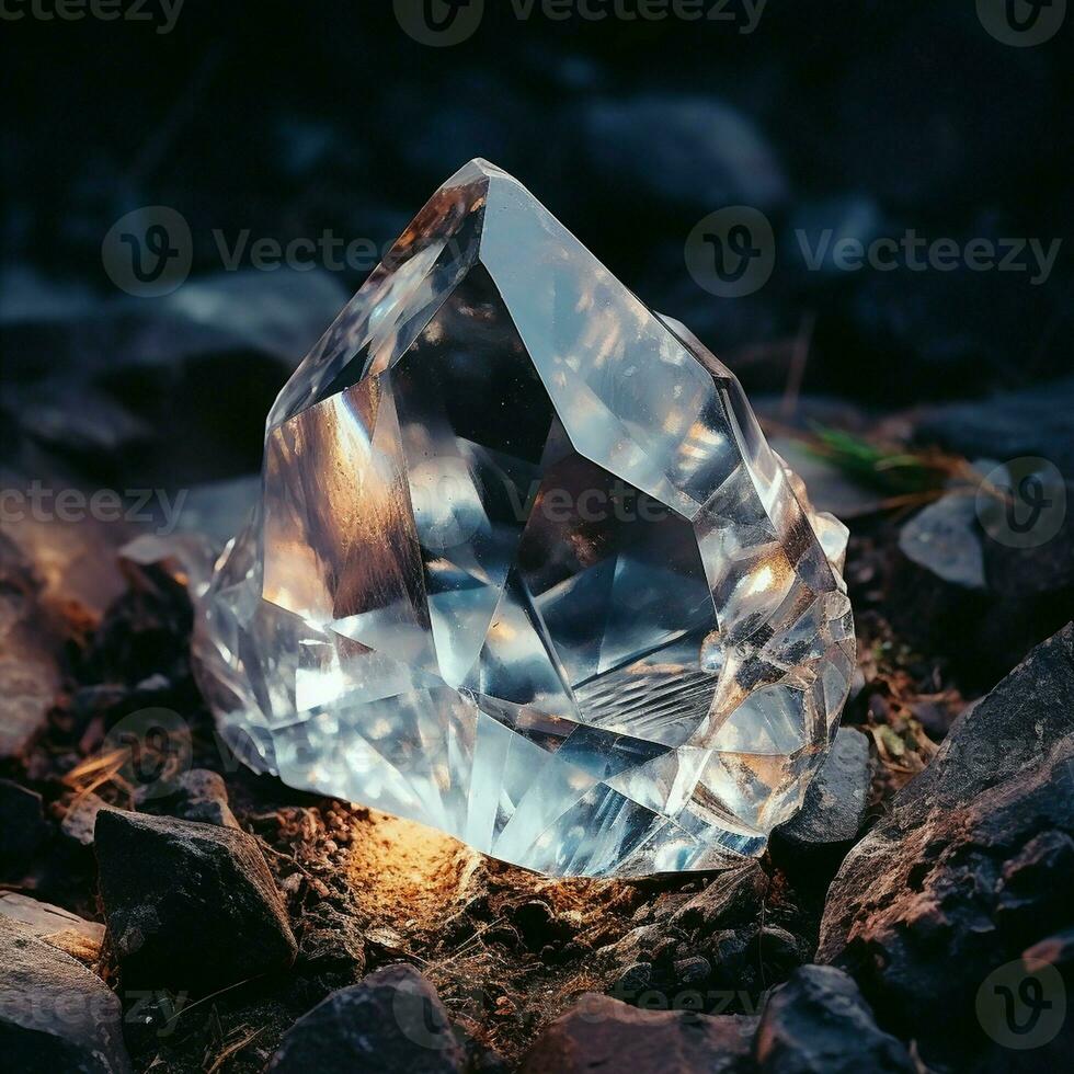 das Rau Diamant ist ein kostbar Stein gefunden im Minen, Darstellen das Konzept von Bergbau und extrahieren Selten Erze. foto