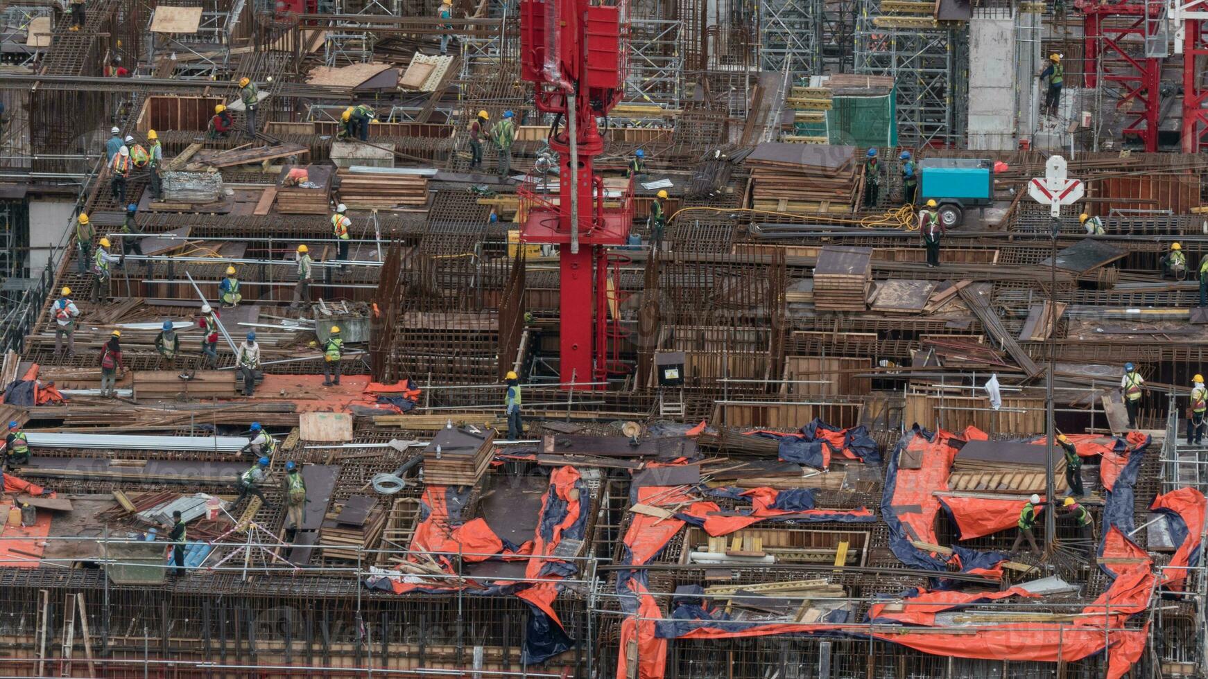 Bauherren arbeiten auf der Baustelle foto