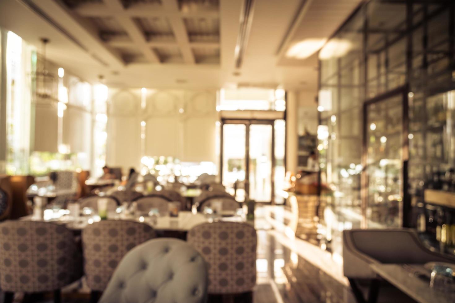 abstrakte Unschärfe defokussiertes Restaurant und Café-Interieur foto