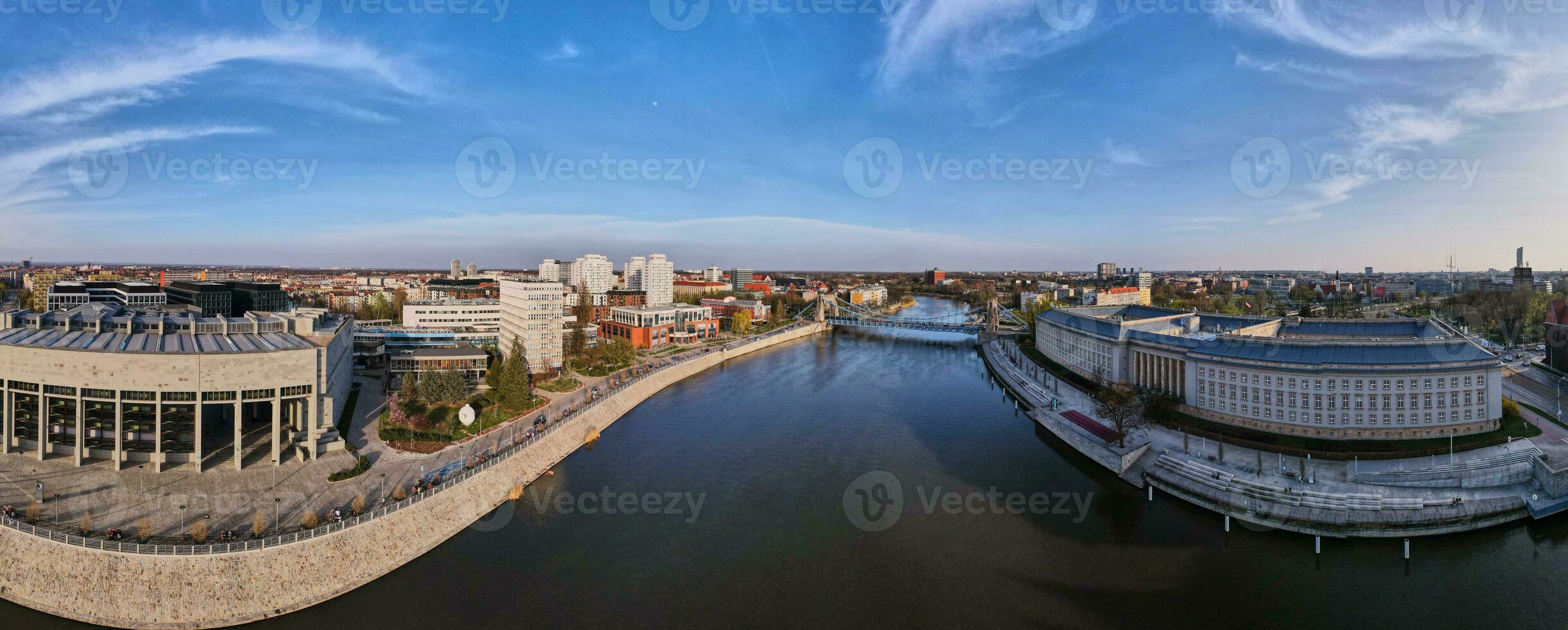 Breslau Panorama mit Auto Brücke Über Oder Fluss, Antenne Aussicht foto