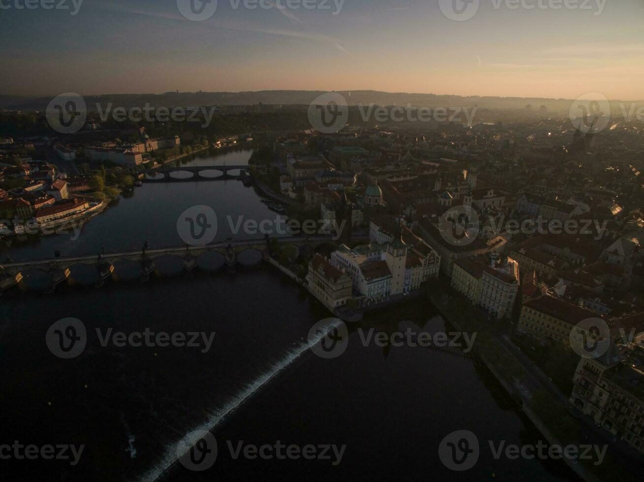 Prag Panorama mit Moldau Fluss, Antenne Aussicht foto