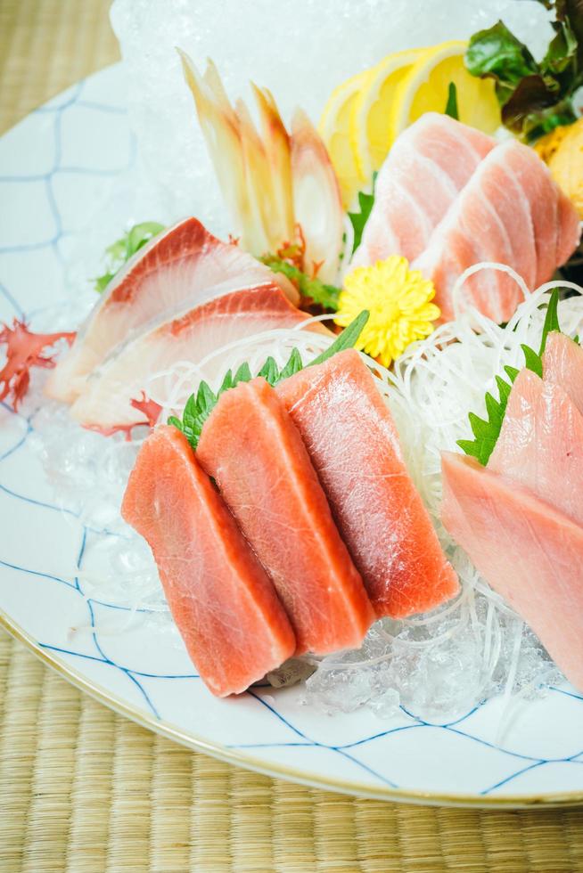 rohes und frisches Sashimi-Fischfleisch foto