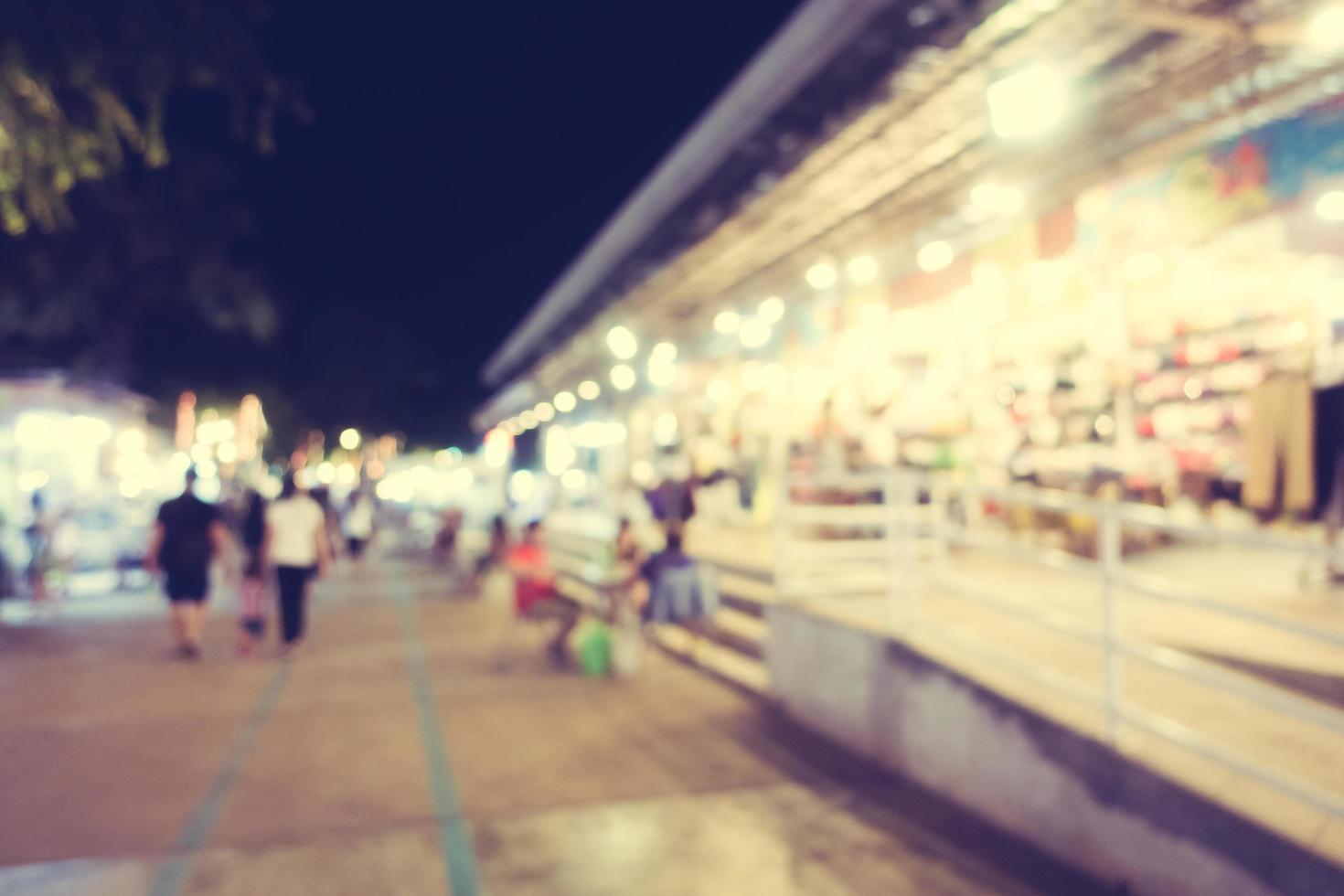 abstrakte Unschärfe und defokussierte Straße und lokaler Markt foto