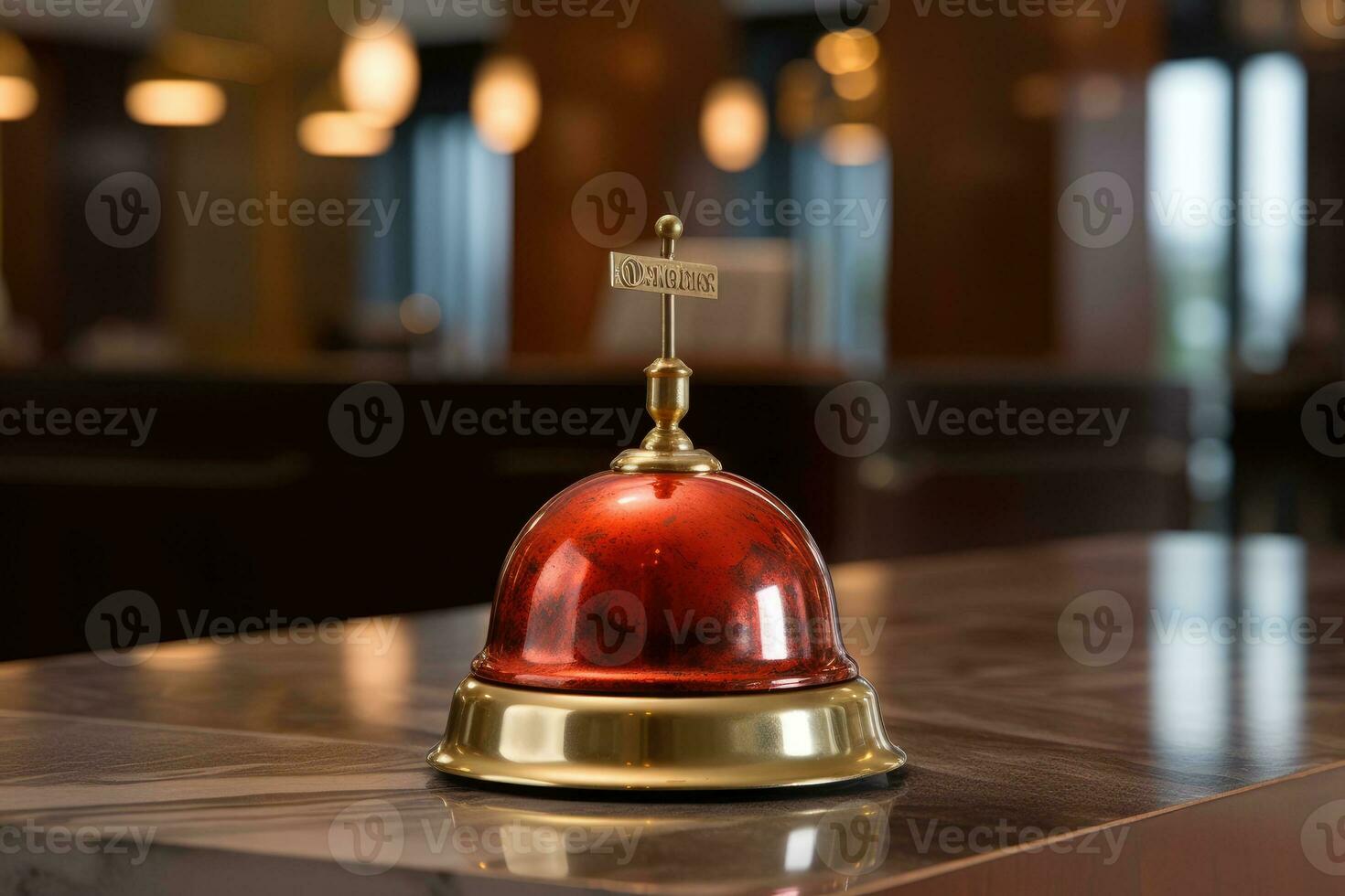 Hotel Ring Glocke auf Zähler Schreibtisch beim Vorderseite Rezeption. foto