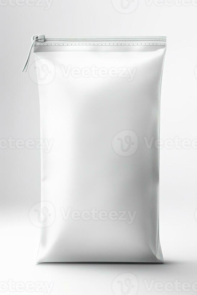 Verpackung Tasche Attrappe, Lehrmodell, Simulation Weiß mit Schatten Weiß Hintergrund, ai generiert foto