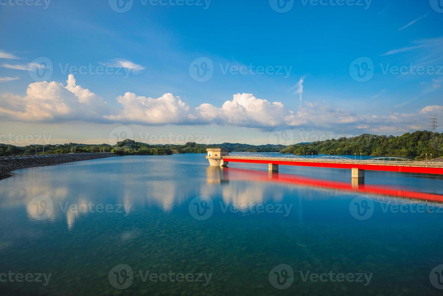 Landschaft des Baoshan-Stausees in Hsinchu, Taiwan foto