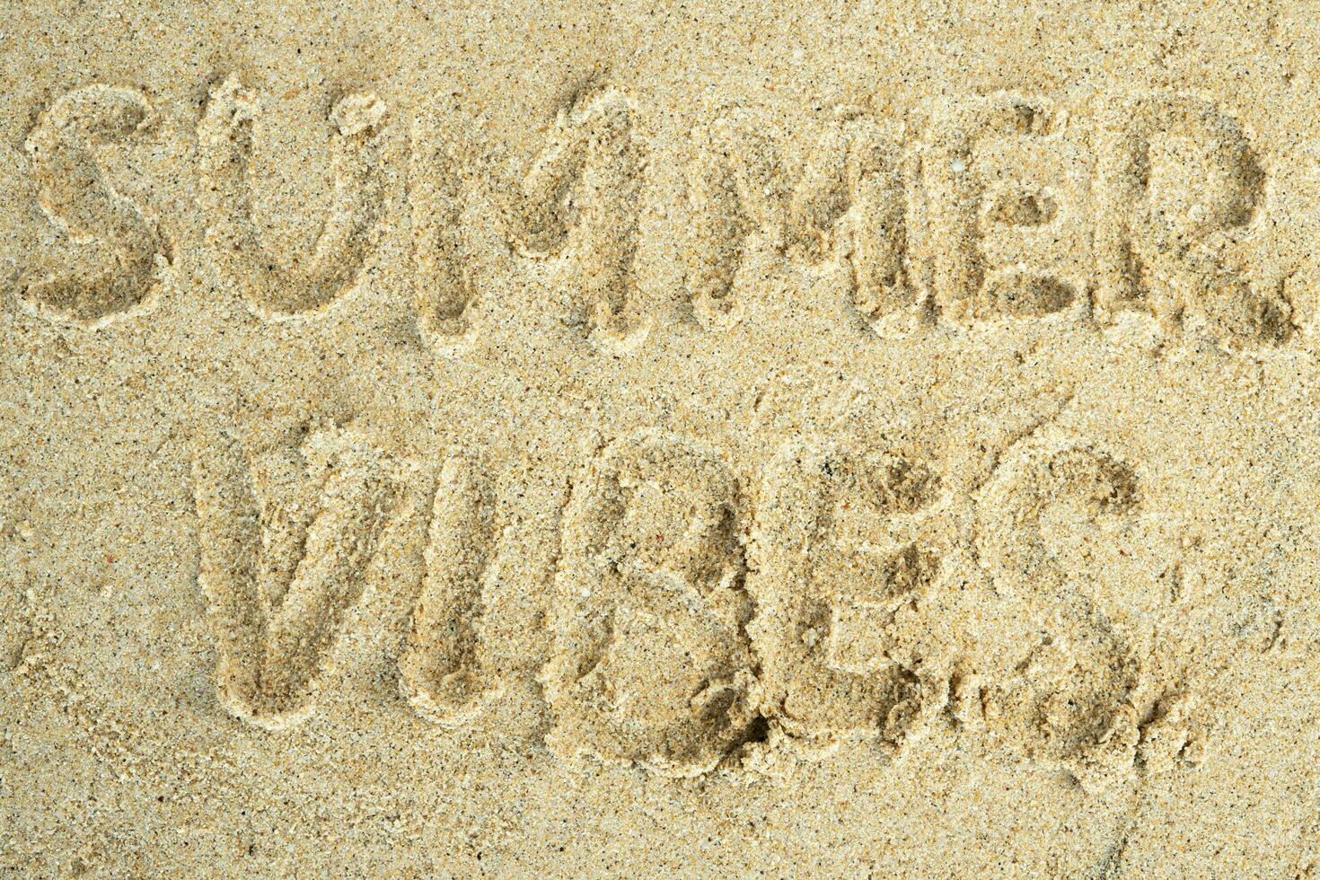 Sommer- Stimmung gezeichnet auf Strand Sand foto