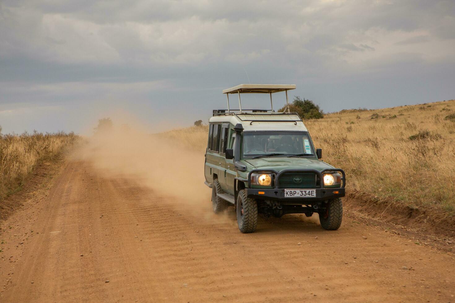 Jeep Safari im Massai mara National Park Kenia foto