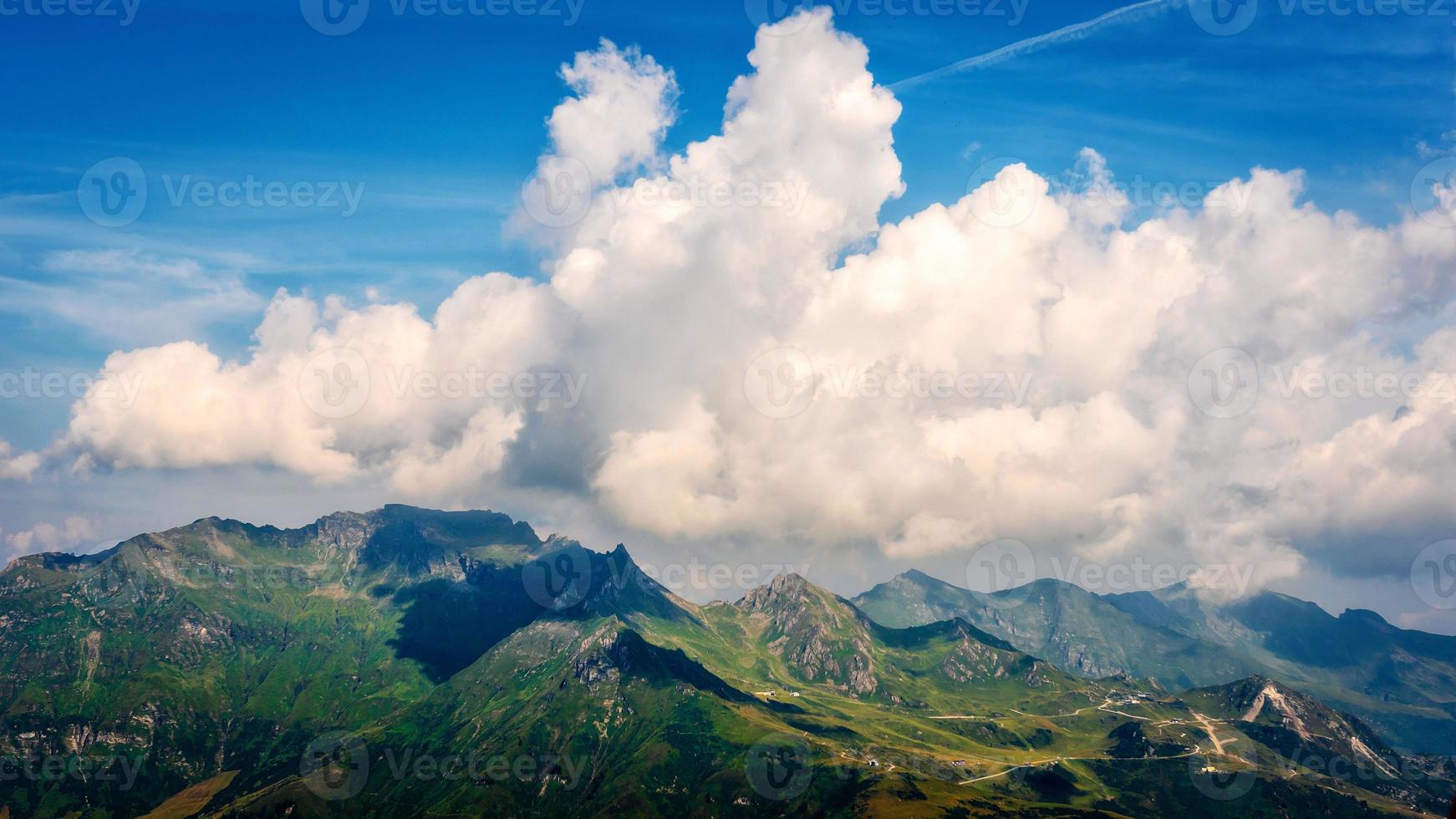 schöne landschaft der österreichischen alpen, europa. foto