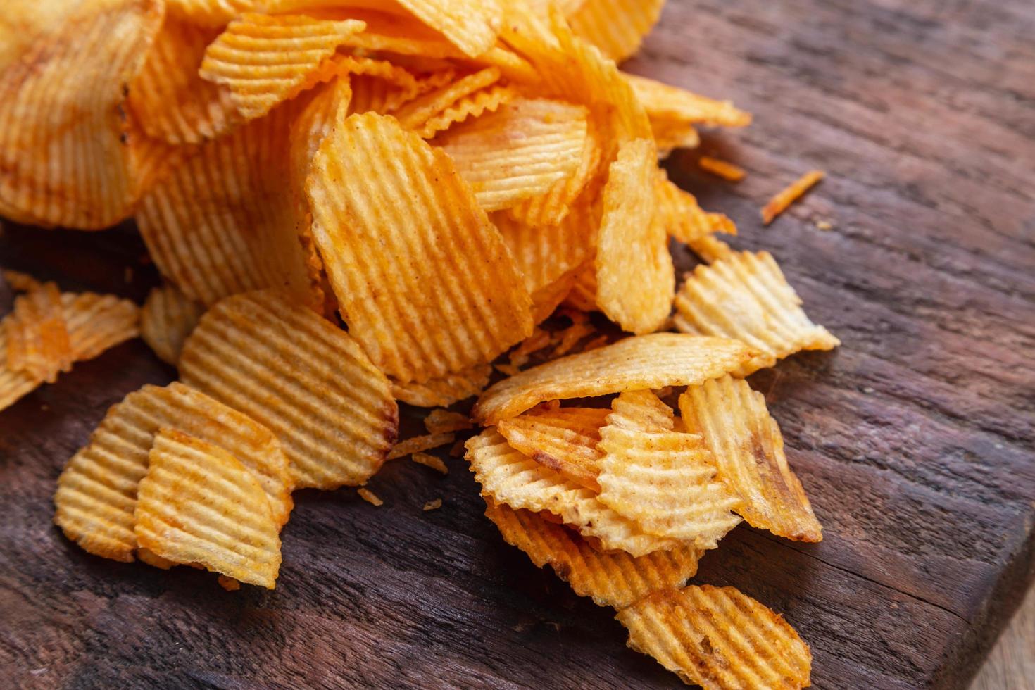 hausgemachtes Rezept für geräucherte Paprika-Kartoffelchips foto