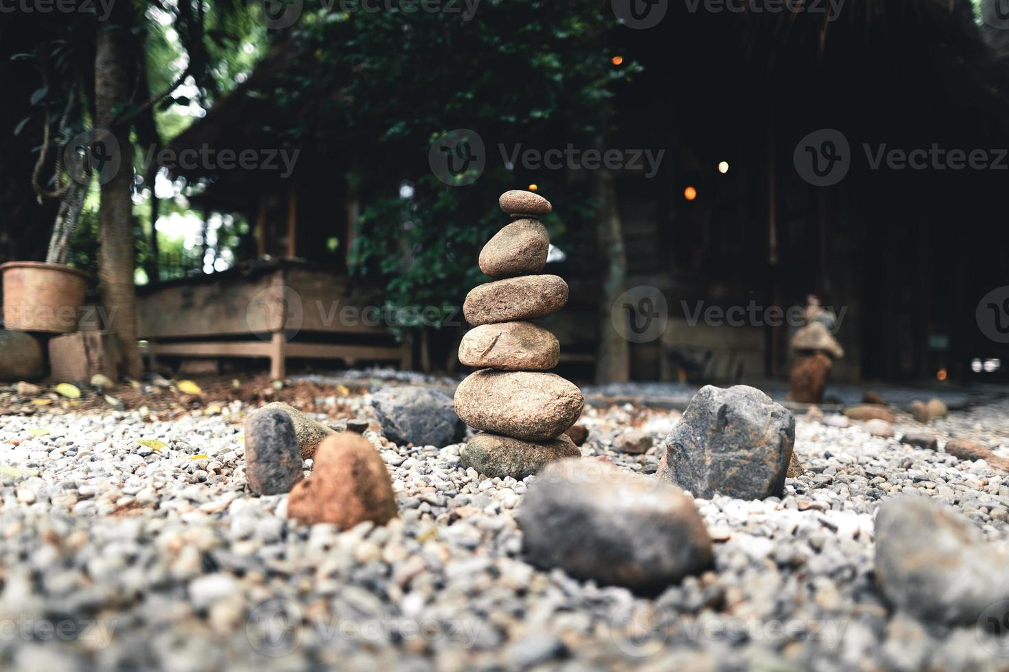 Rock Stacking natürliche alternative Behandlung foto