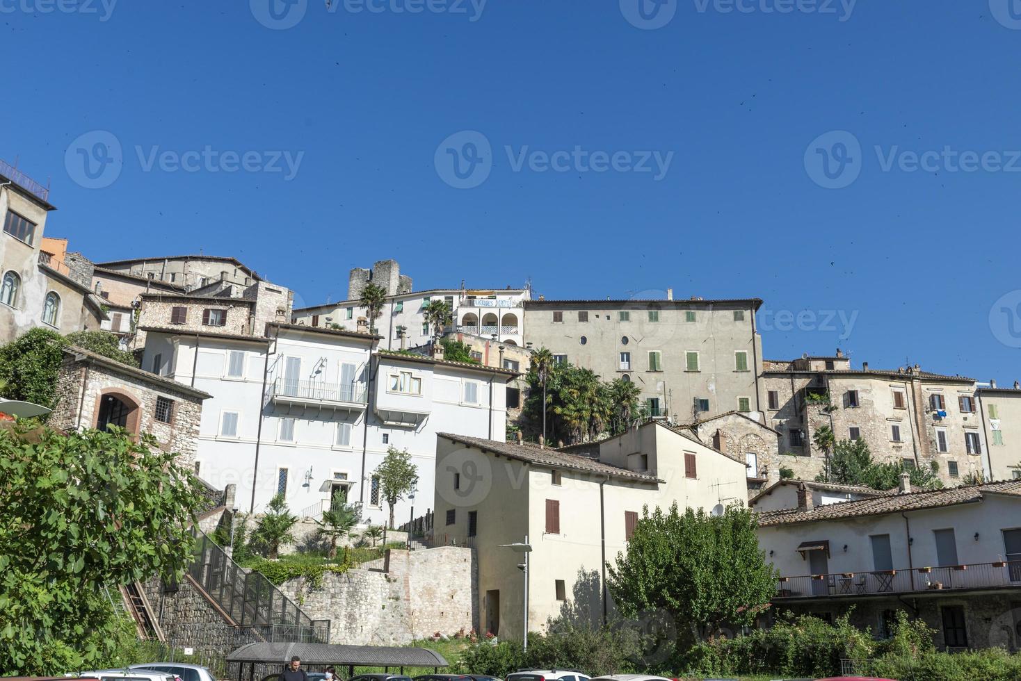 Gebäude von Narni, Italien, 2020 foto