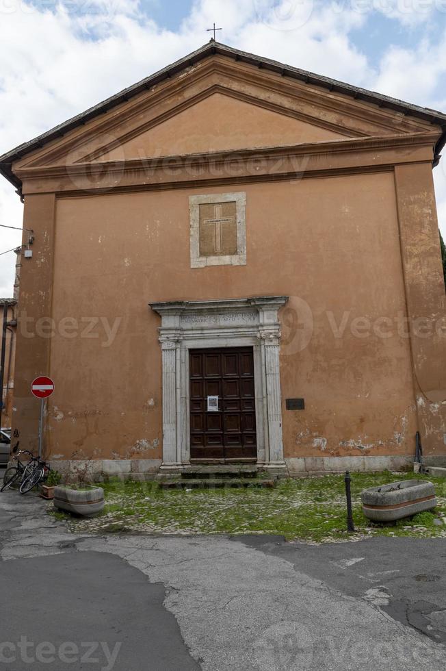 Kirche San Nicola in der Stadt Rieti, Italien, 2020 foto