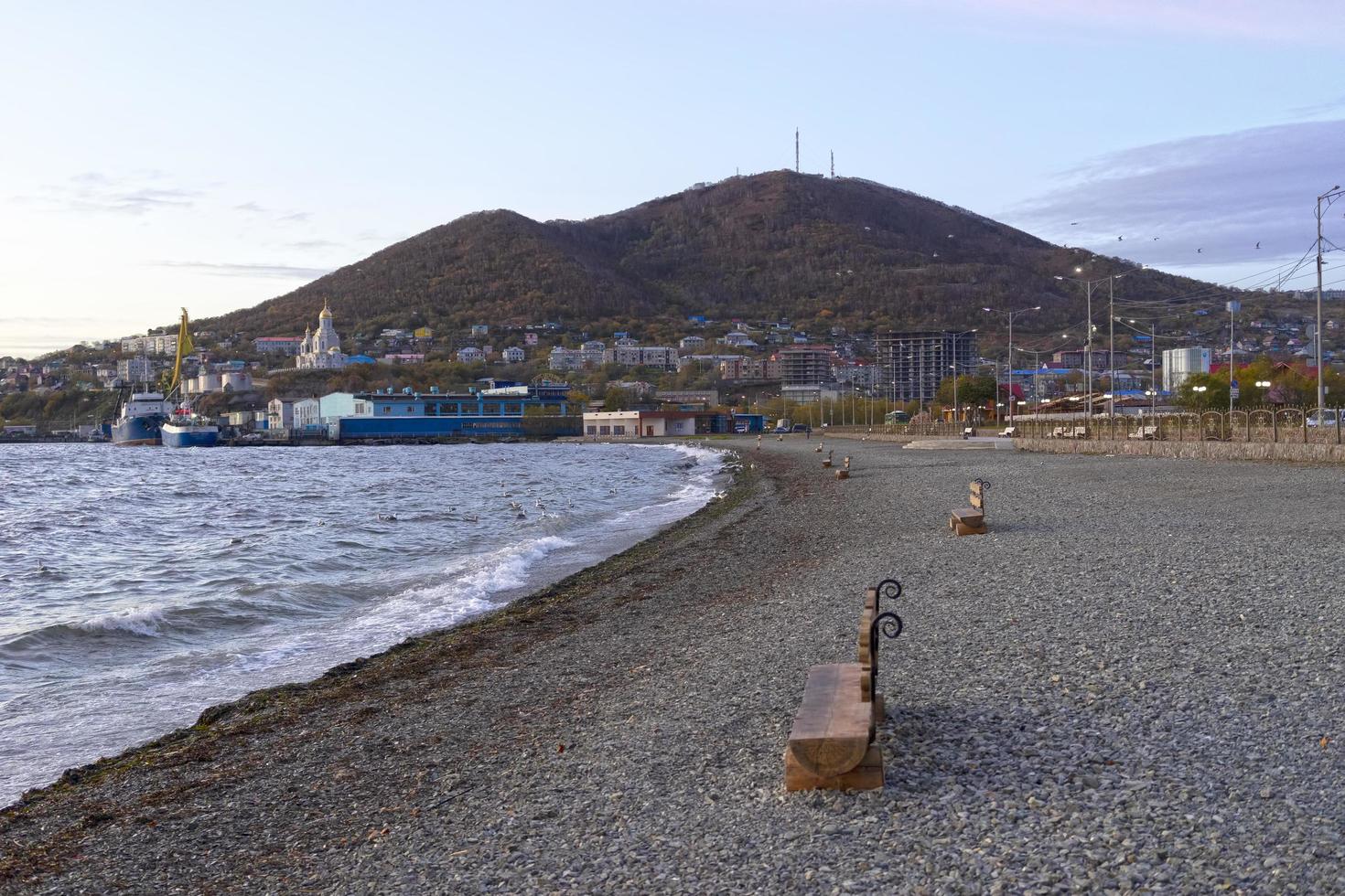 Landschaft mit der Küste von Petropavlovsk-Kamchatsky foto