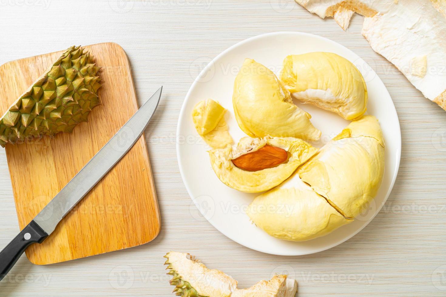 Durian gereift und frisch, Durianschale foto