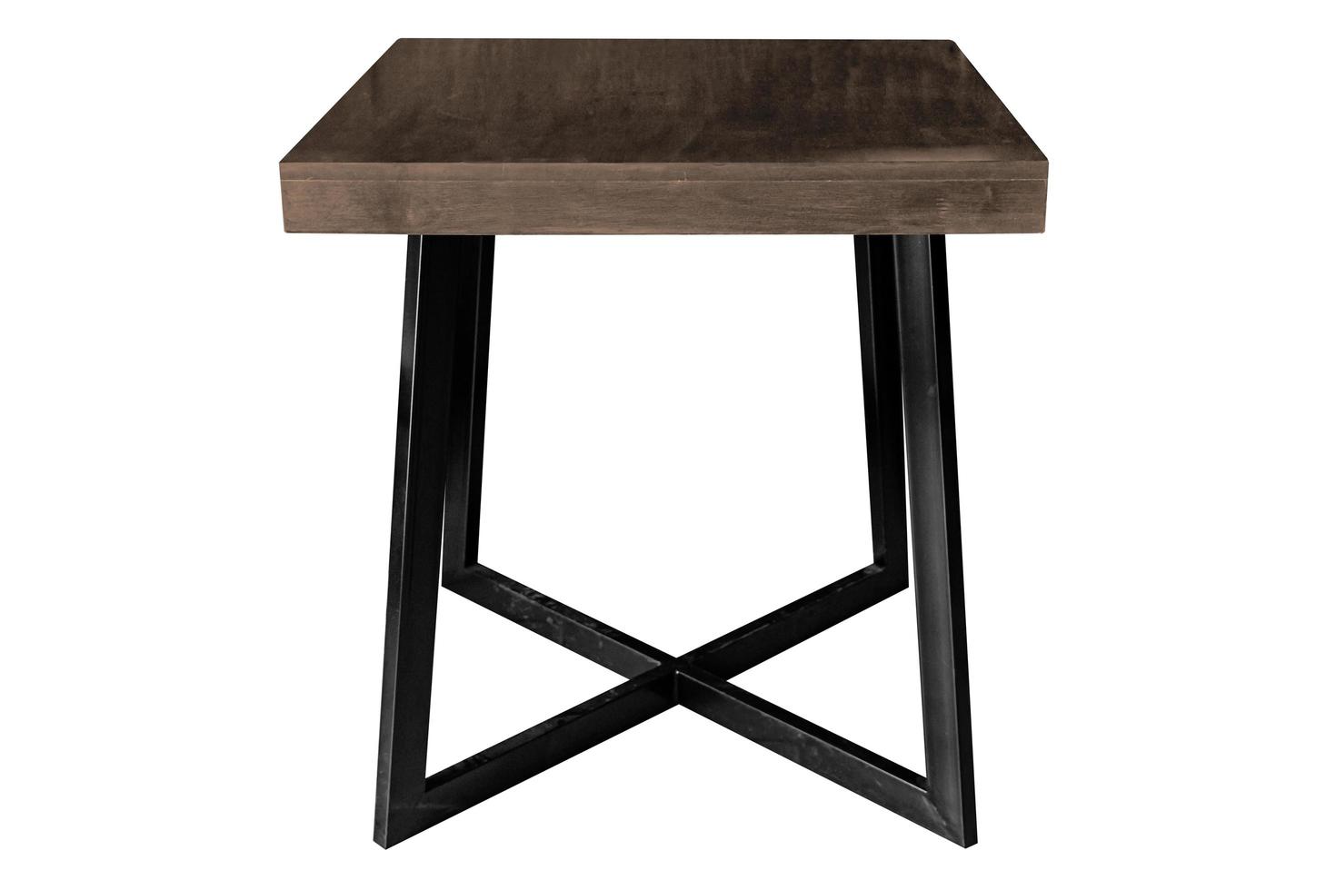 moderner Holztisch mit Stahlbeinen. foto