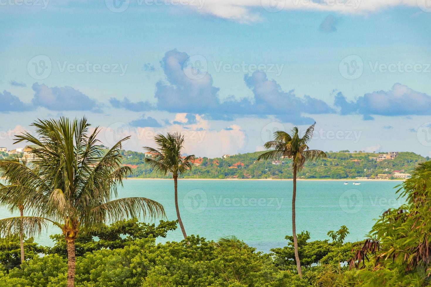 erstaunlicher koh samui inselstrand und landschaftspanorama in thailand. foto