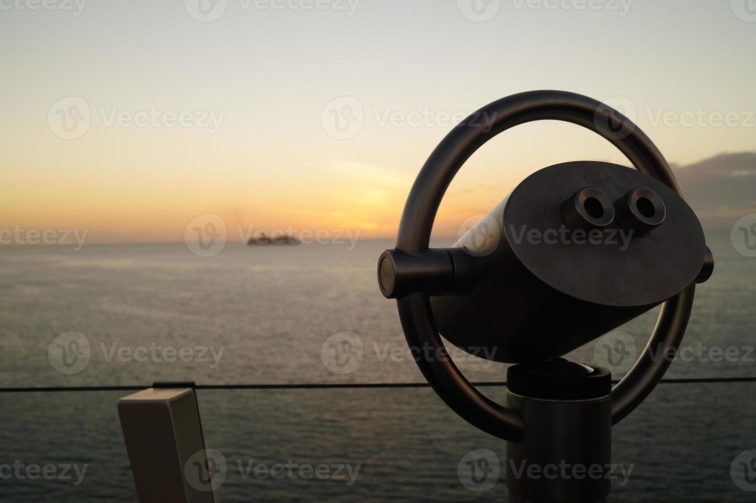 Fernglas eines Kreuzfahrtschiffes foto