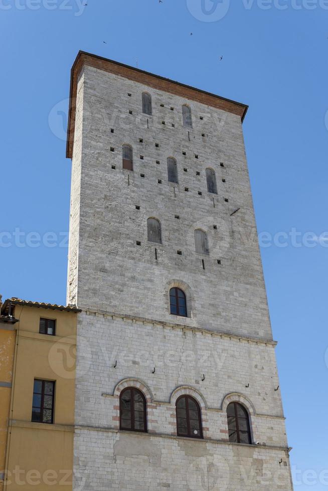 Palazzi der Prioren in Todi foto