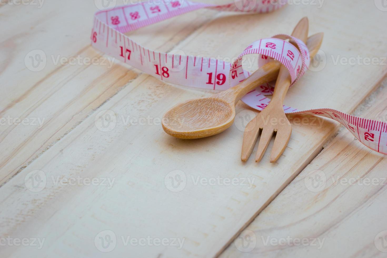 Holzküche Holzlöffel und -gabel foto