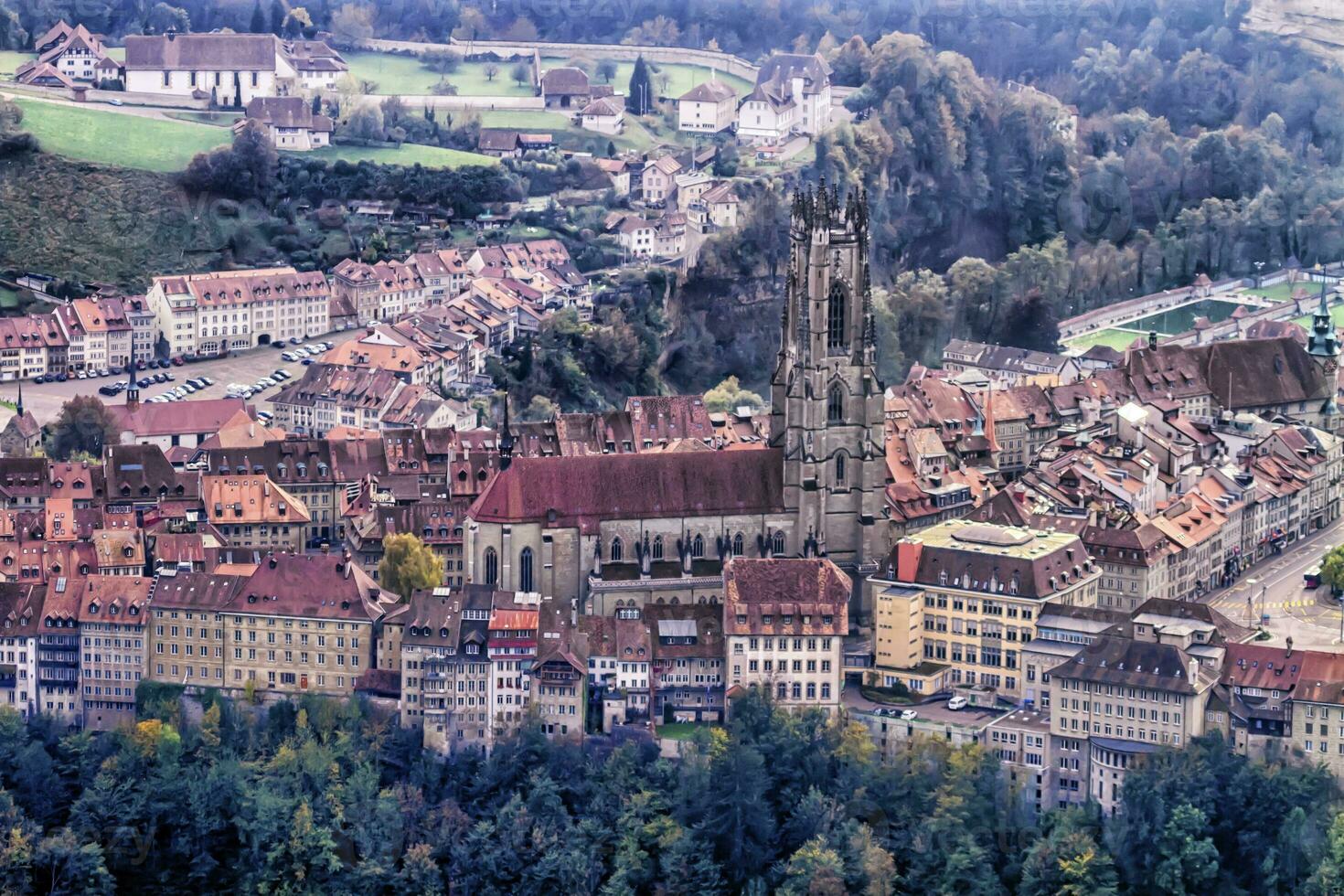 Kathedrale von st. Nikolaus im Freiburg, Schweiz foto