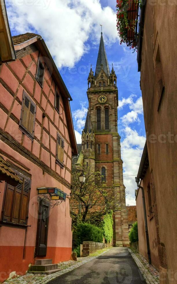 Kirche Saint-Etienne im Dambach-la-ville, Elsass, Frankreich foto