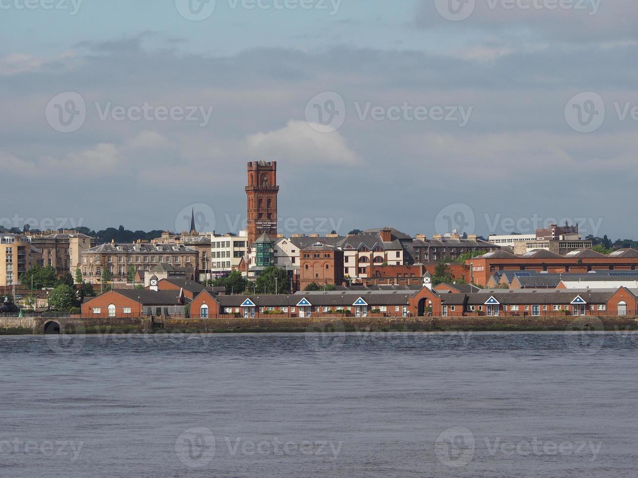 Blick auf Birkenhead in Liverpool foto