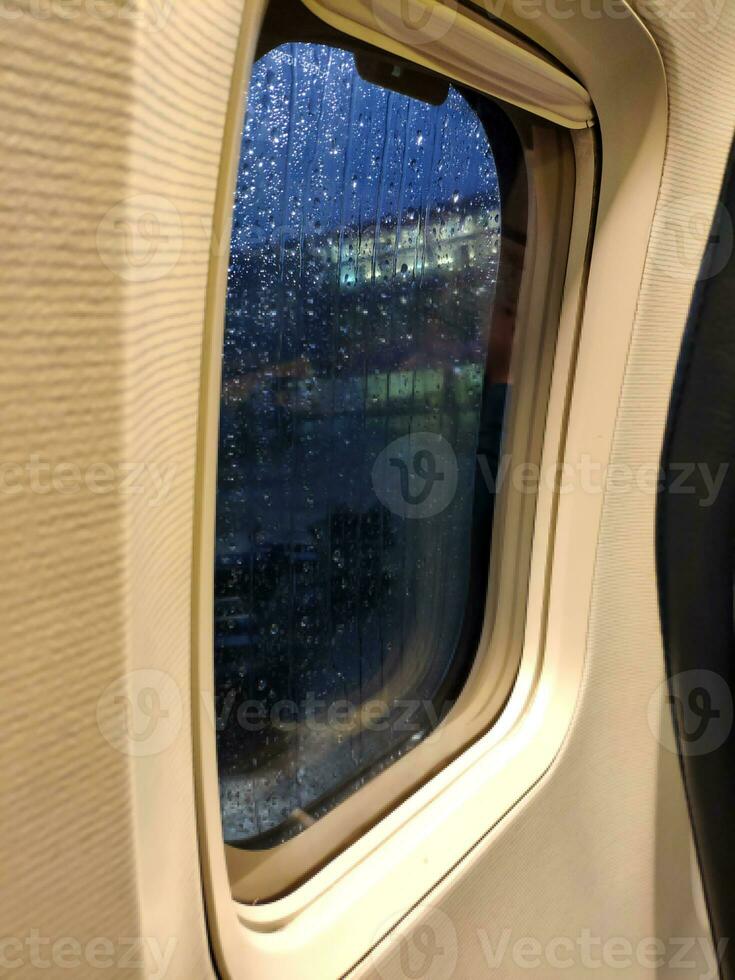 Flugzeug Fenster schließen Aussicht foto