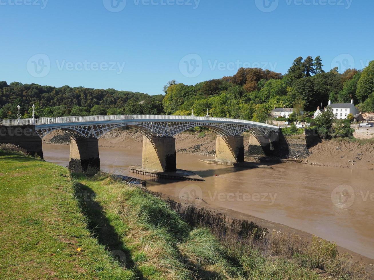 alte Sternbrücke in Chepstow foto