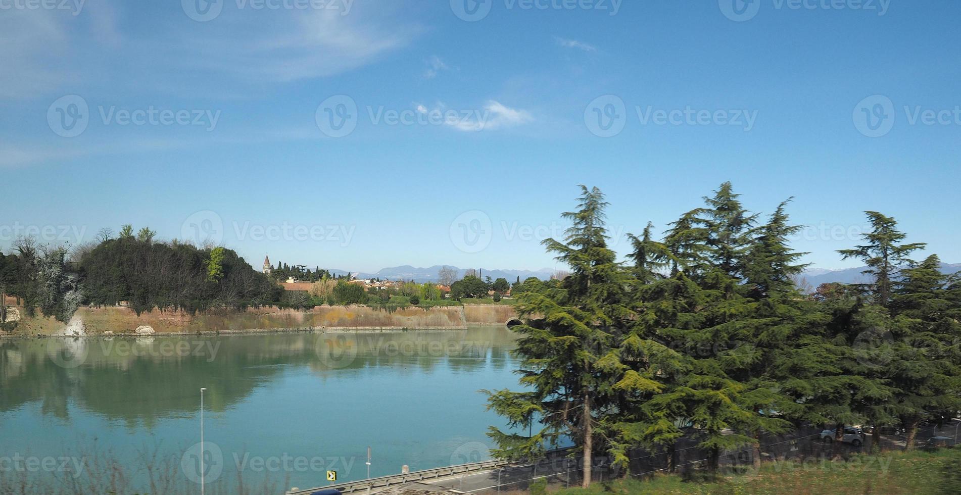 Befestigungsanlagen am Gardasee in Peschiera del Garda foto