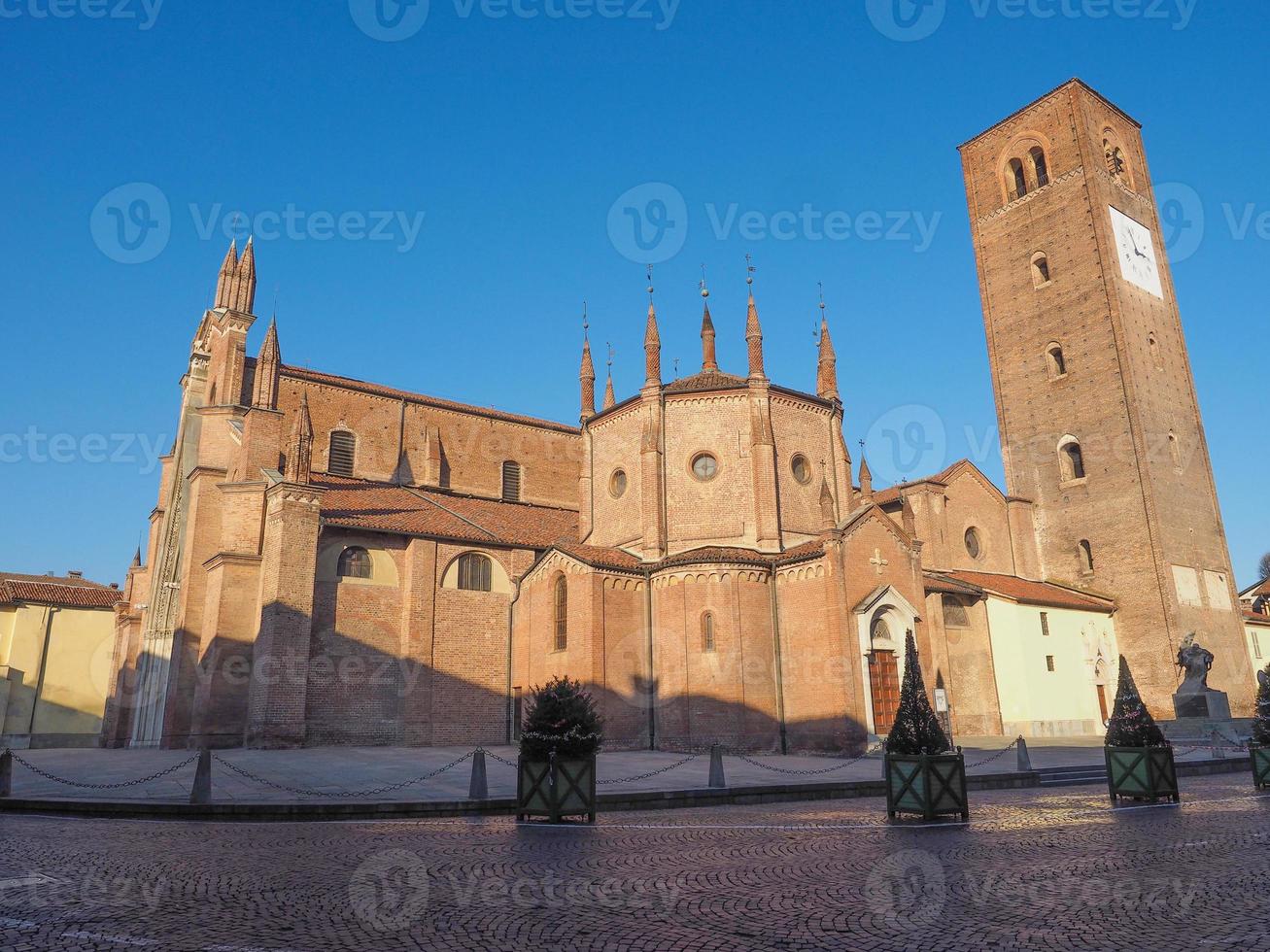 kathedrale von chieri, italien foto