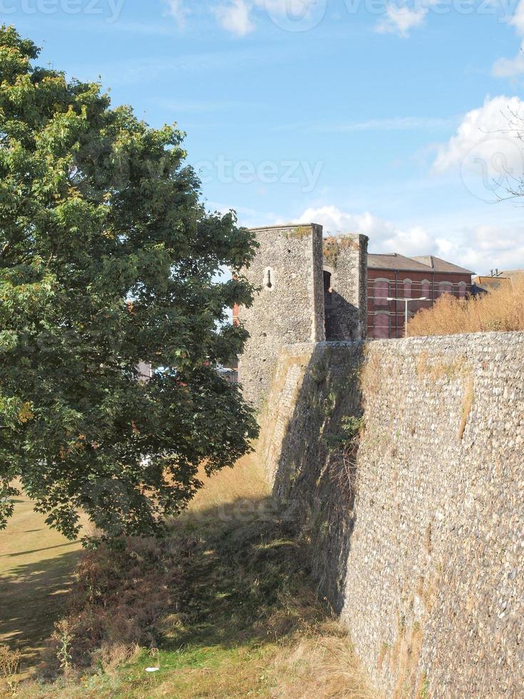 Stadtmauer von Canterbury foto