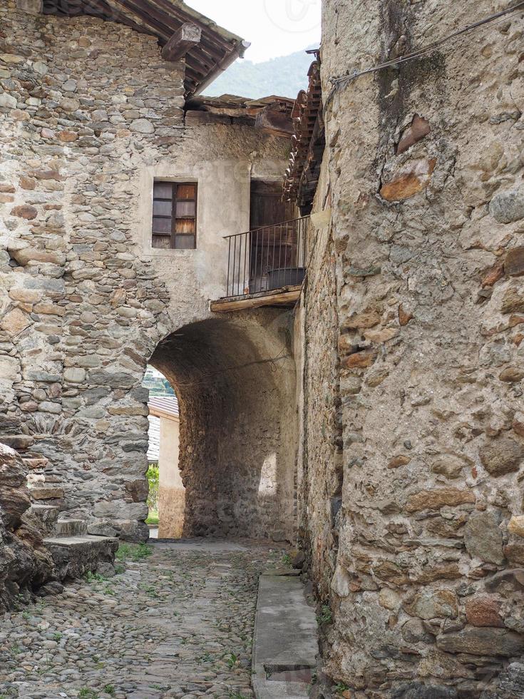 Blick auf die Altstadt von Settimo Vittone foto