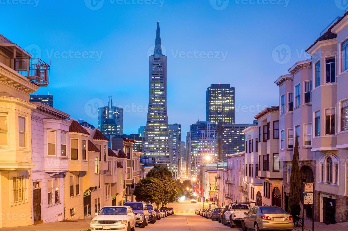 San Francisco in der Nacht. foto