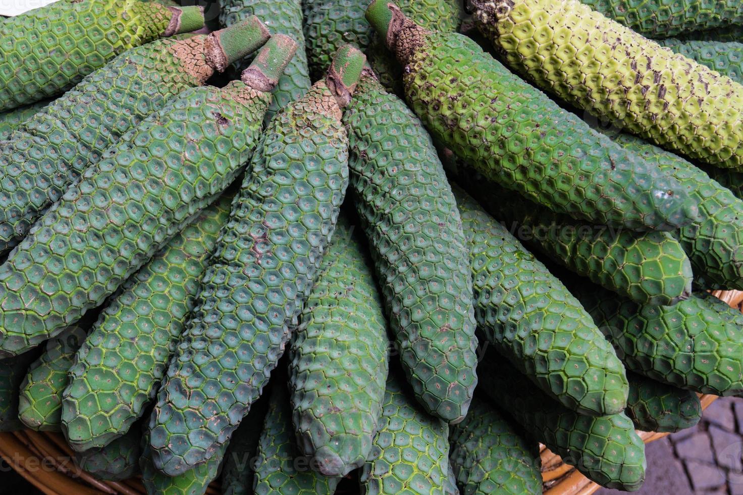 monstera deliciosa eine Mischung aus Ananas und Banane foto