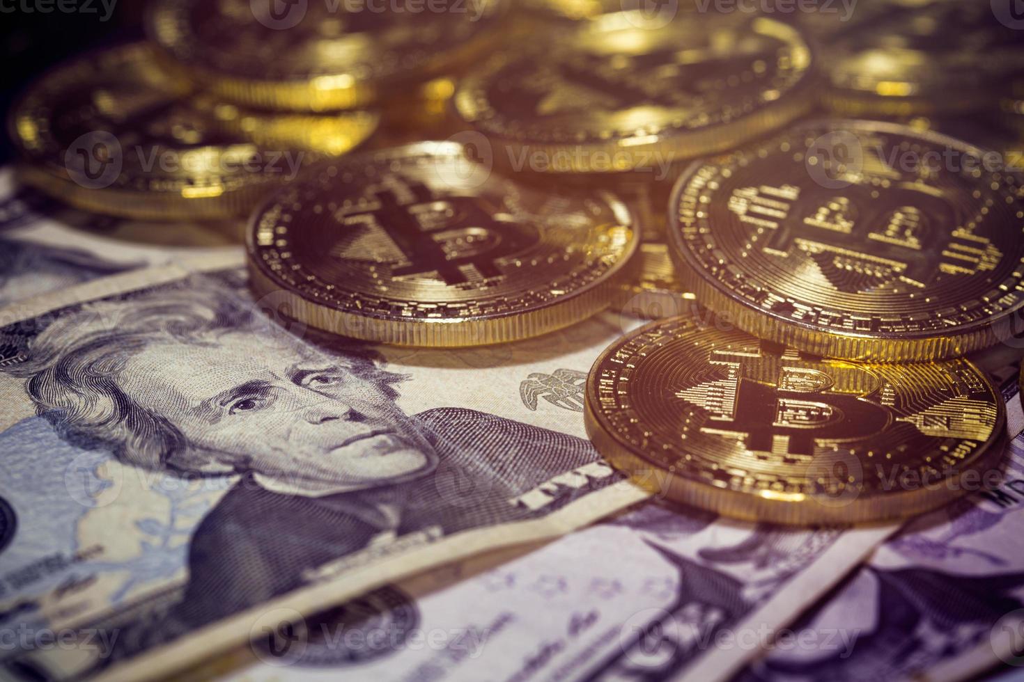 Bitcoin und Dollar, Bitcoin kaufen, Bitcoin-Tausch foto