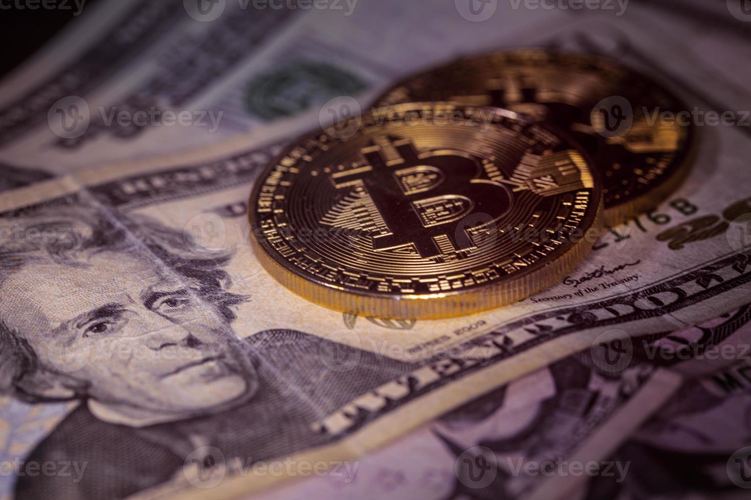 Bitcoin und Dollar, Bitcoin kaufen, Bitcoin-Tausch foto