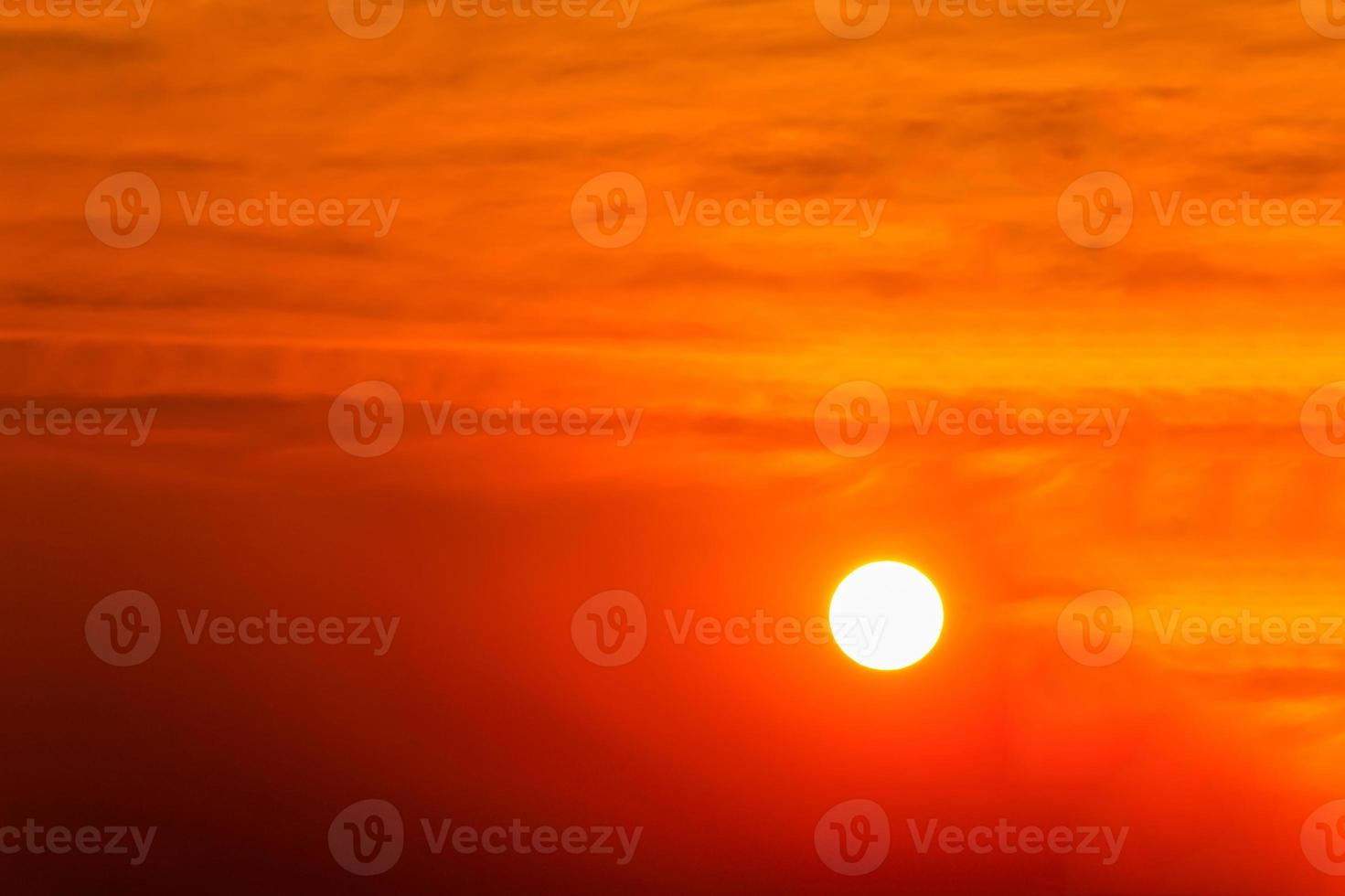 schöne Sonnenaufgangszusammenfassung für Hintergrund foto