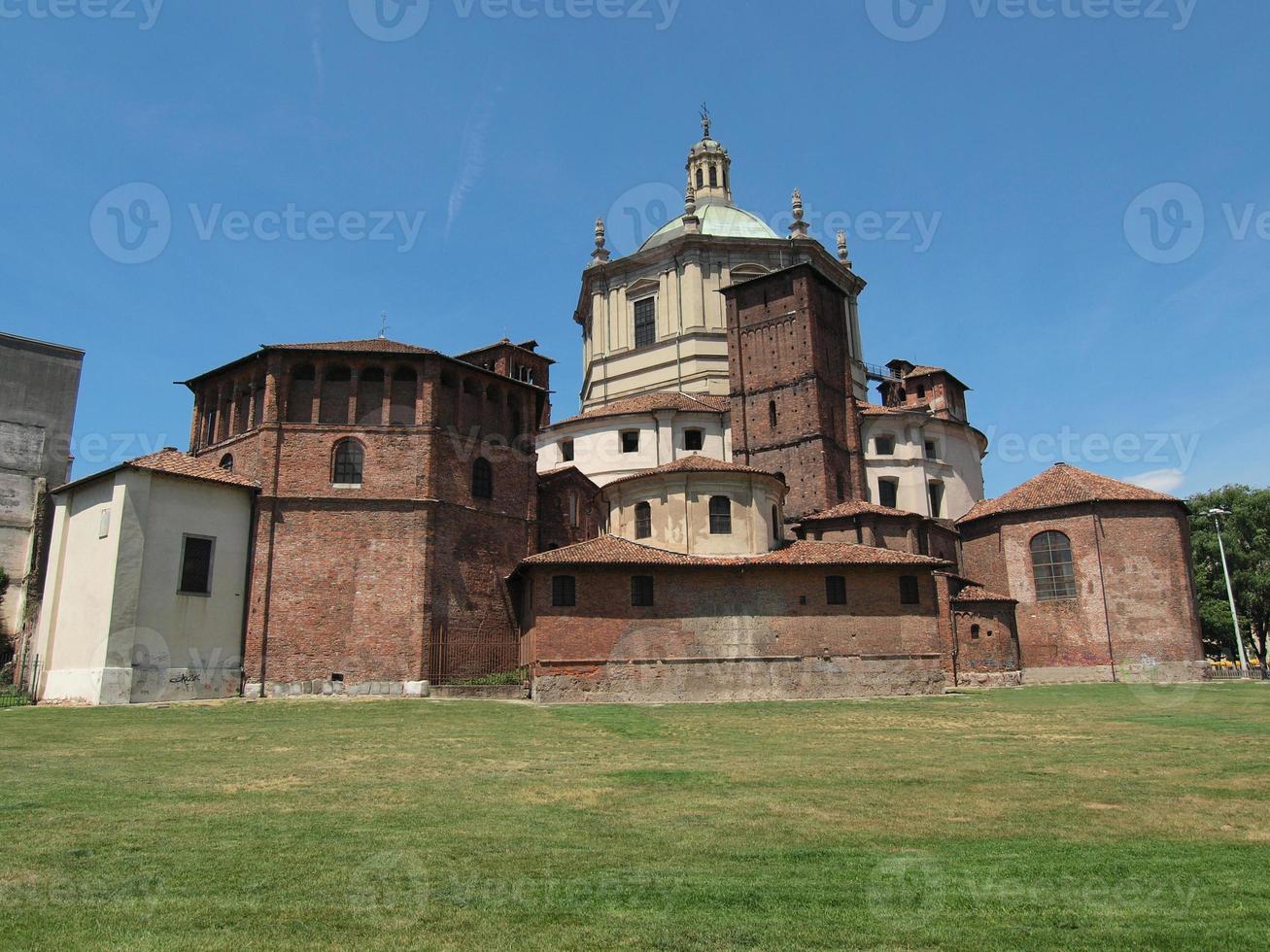 Kirche San Lorenzo, Mailand foto