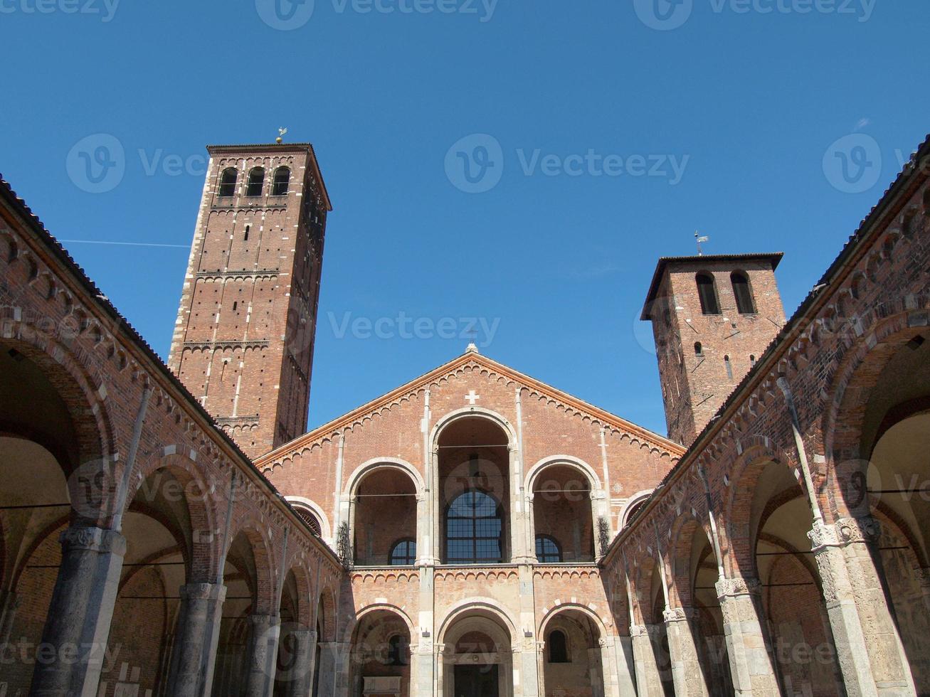 Kirche Sant Ambrogio, Mailand foto